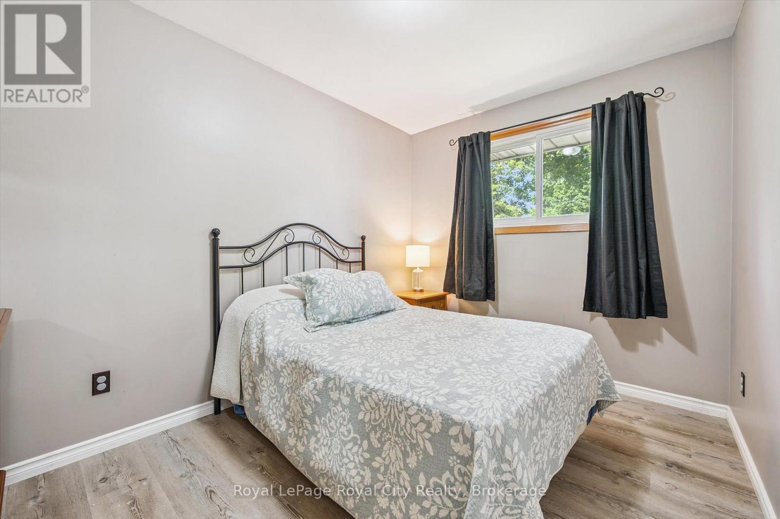 24 Julia Drive, Guelph, Ontario  N1H 5W1 - Photo 18 - X12959340