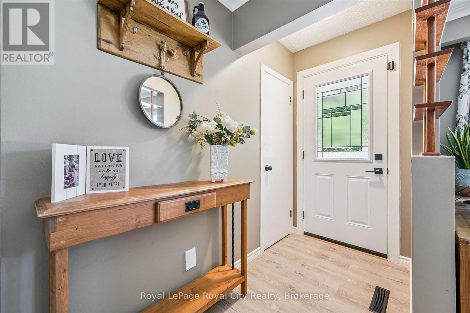 24 Julia Drive, Guelph, Ontario  N1H 5W1 - Photo 7 - X12959340