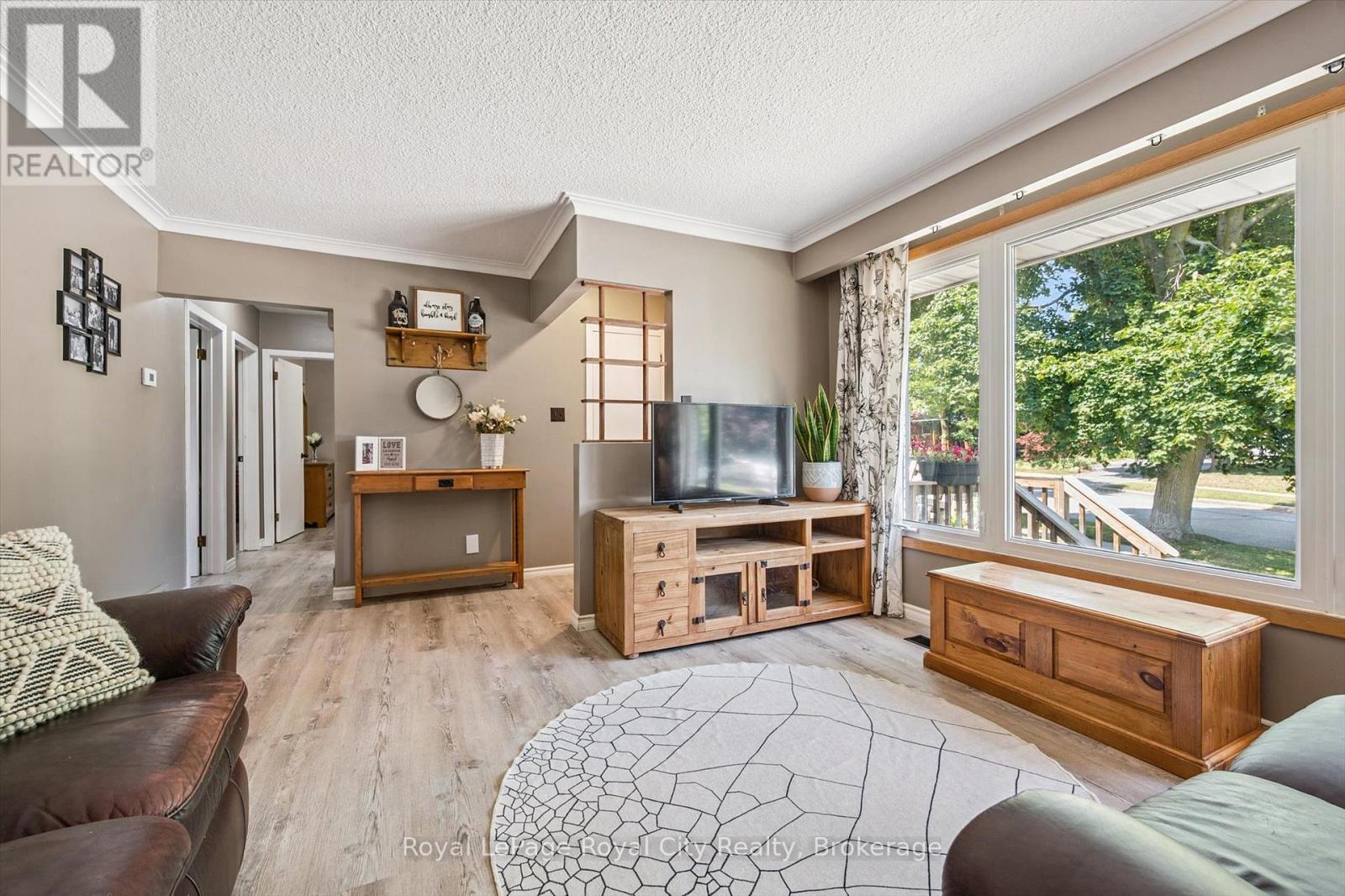 24 Julia Drive, Guelph, Ontario  N1H 5W1 - Photo 9 - X12959340