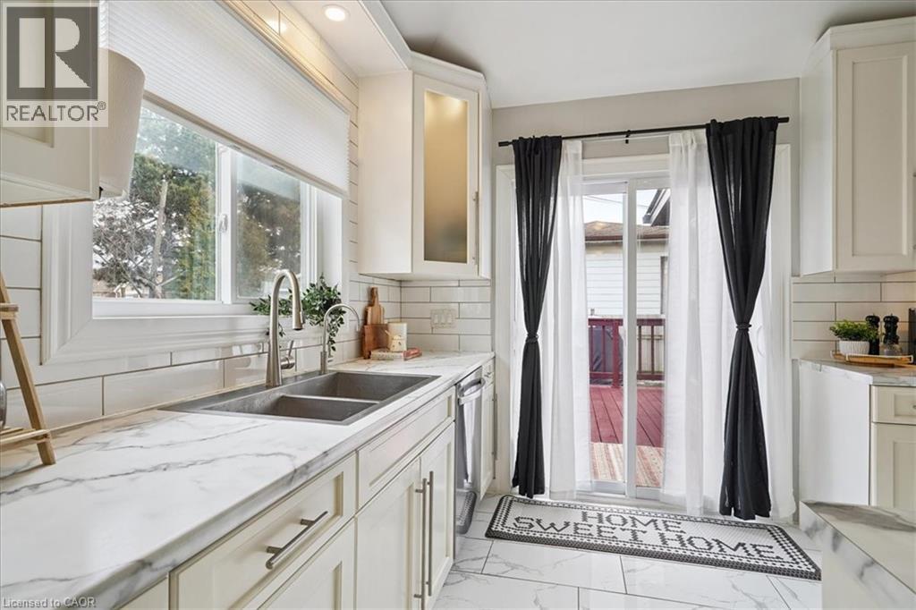 32 Allan Avenue, Hamilton, Ontario  L8H 2C9 - Photo 11 - 40815937