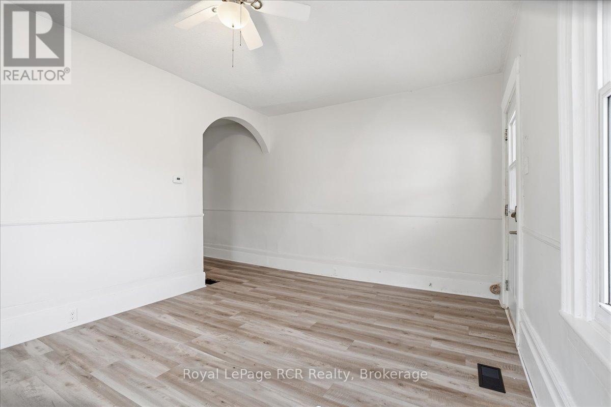 234 Elma Street E, North Perth, Ontario  N4W 2E1 - Photo 11 - X12959568