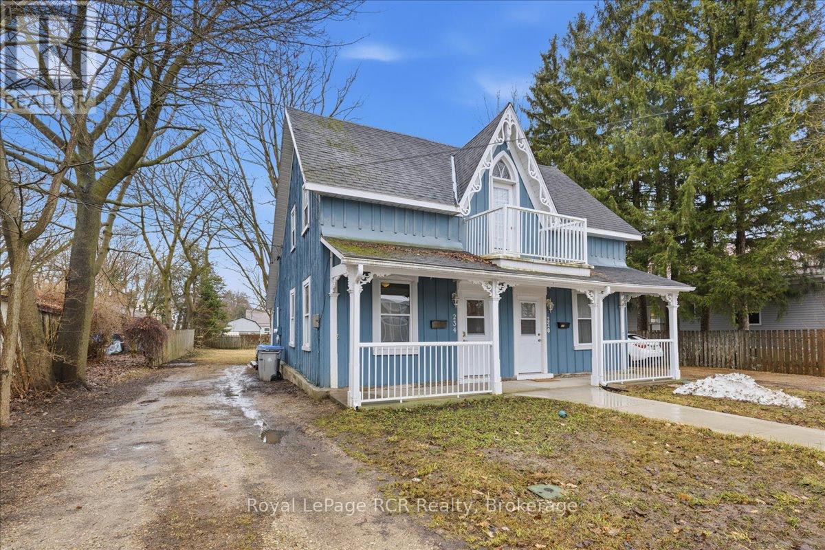 234 Elma Street E, North Perth, Ontario  N4W 2E1 - Photo 2 - X12959568