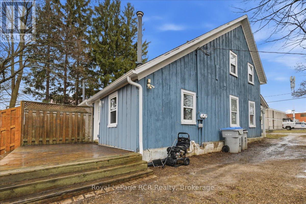 234 Elma Street E, North Perth, Ontario  N4W 2E1 - Photo 21 - X12959568