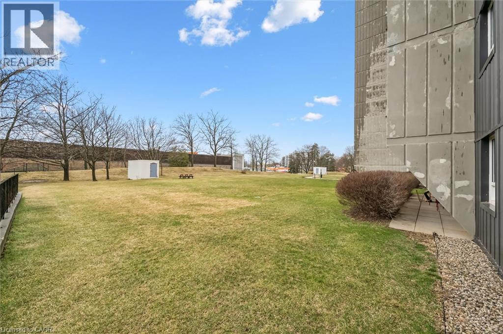 225 Harvard Place Unit# 310, Waterloo, Ontario  N2J 4H4 - Photo 36 - 40813500