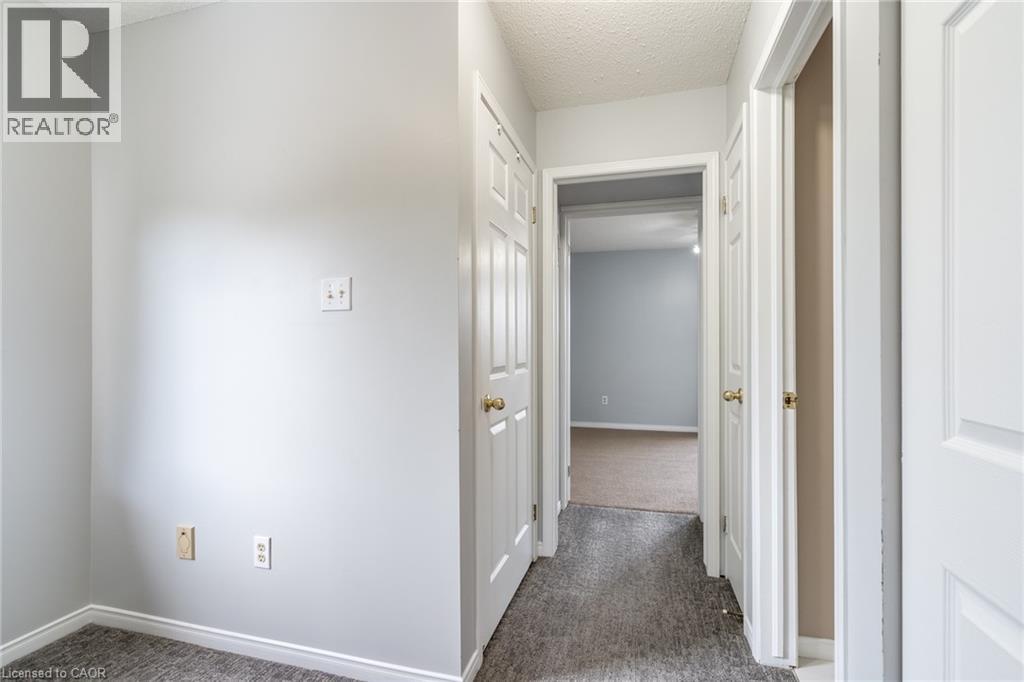 266 Limeridge Road E Unit# 1, Hamilton, Ontario  L9A 2S7 - Photo 13 - 40817833