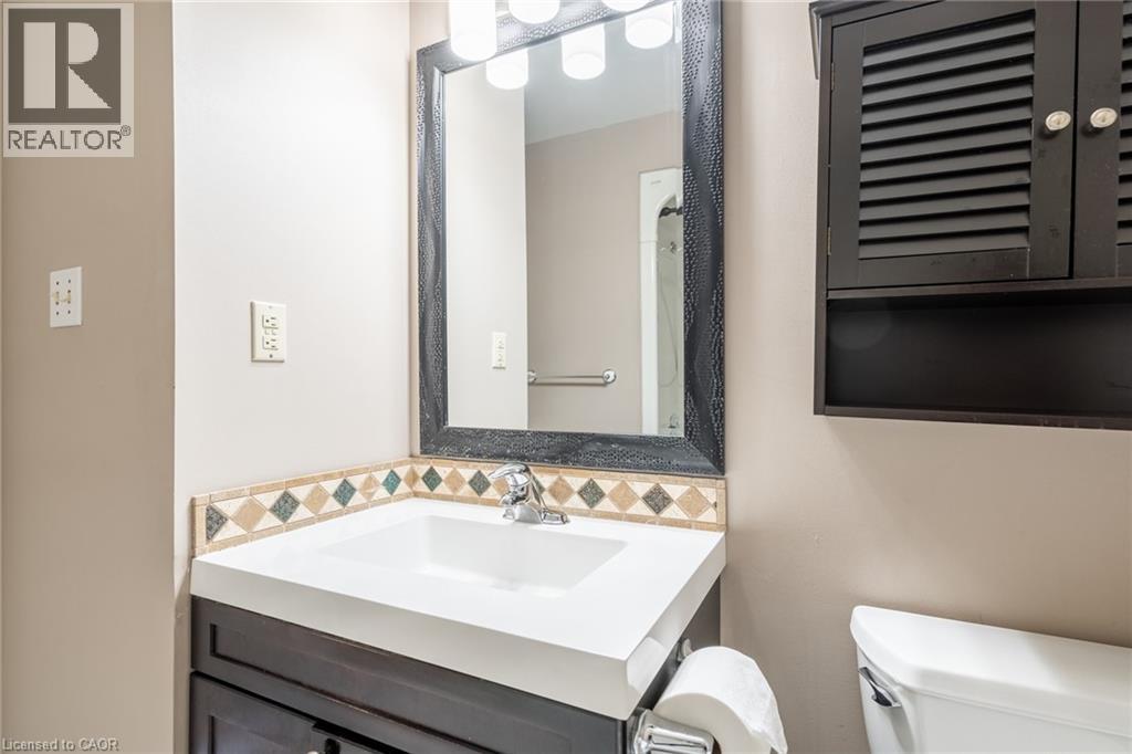 266 Limeridge Road E Unit# 1, Hamilton, Ontario  L9A 2S7 - Photo 19 - 40817833