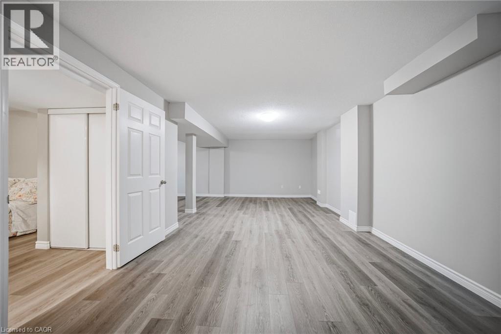 884 Stoutt Crescent, Milton, Ontario  L9T 7R1 - Photo 38 - 40816606