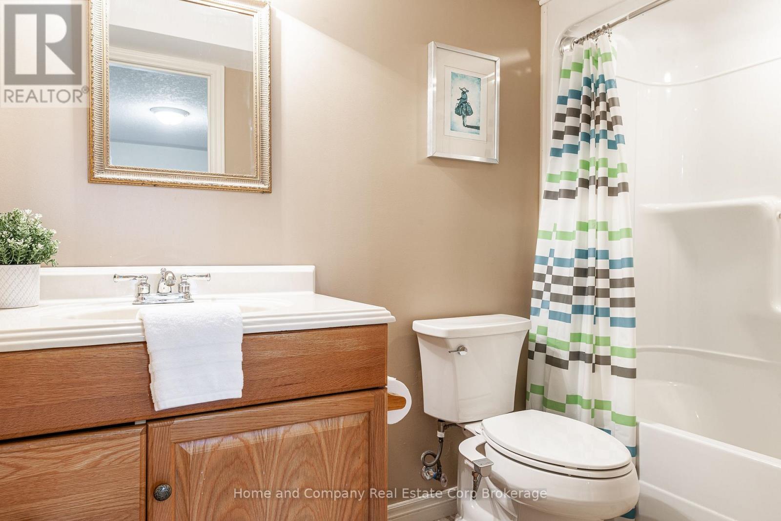 82 Gregory Crescent, Stratford, Ontario  N5A 8A6 - Photo 30 - X12960228