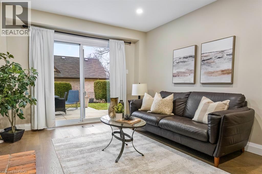 1 Parkway Place, Hamilton, Ontario  L9H 6K3 - Photo 19 - 40816665