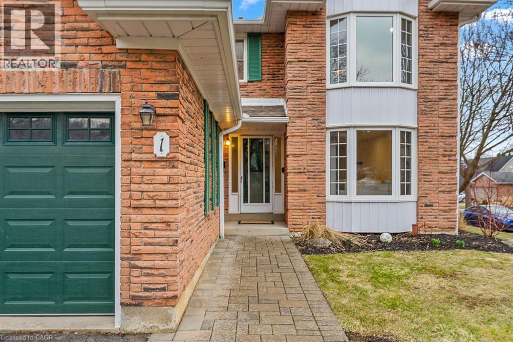 1 Parkway Place, Hamilton, Ontario  L9H 6K3 - Photo 2 - 40816665