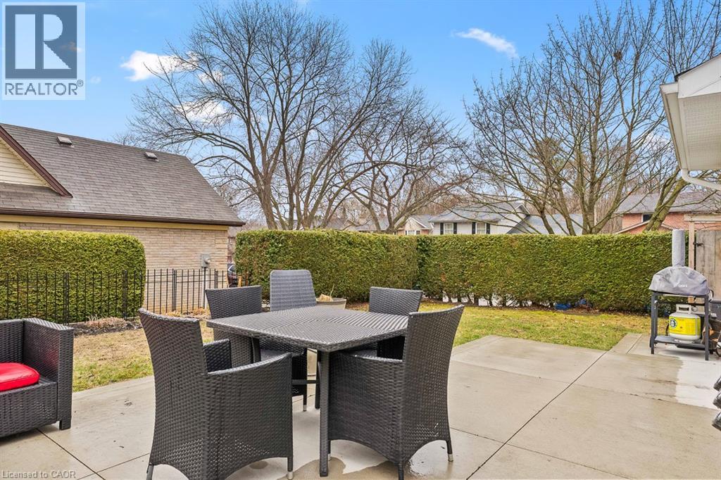 1 Parkway Place, Hamilton, Ontario  L9H 6K3 - Photo 43 - 40816665