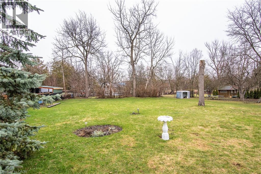 33 Foundry Street, Baden, Ontario  N3A 2P7 - Photo 11 - 40816616