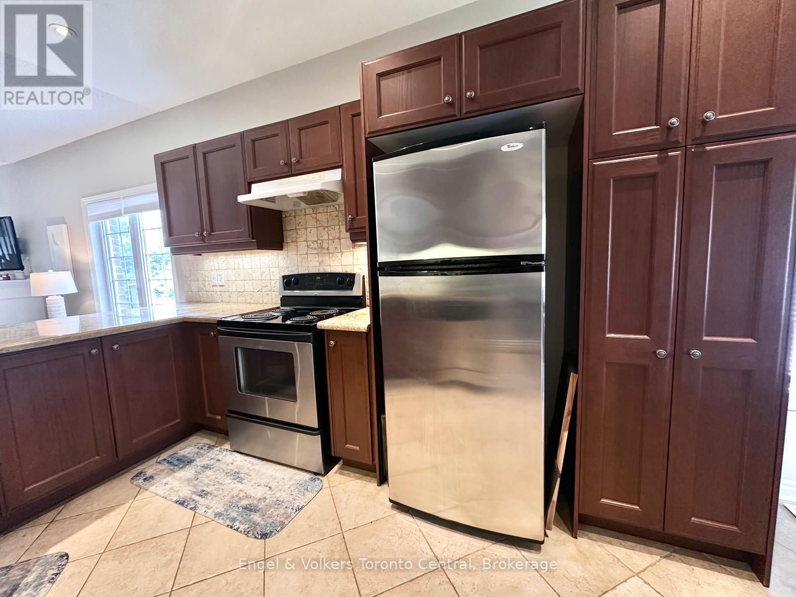 26 Thomas Drive, Collingwood, Ontario  L9Y 0A6 - Photo 8 - S12960664