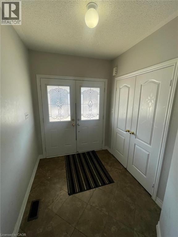 16 Freedom Oaks Trail, Brampton, Ontario  L6P 0B5 - Photo 5 - 40817907