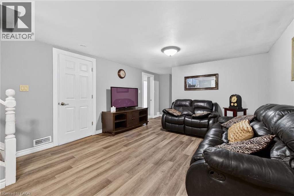 4569 Mitchell Avenue, Niagara Falls, Ontario  L2E 6R6 - Photo 24 - 40817789