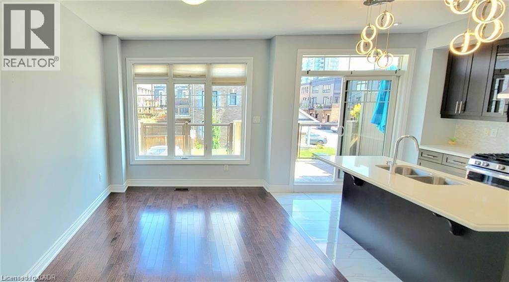 302 Hunter Road, Grimsby, Ontario  L3M 0H2 - Photo 10 - 40817648