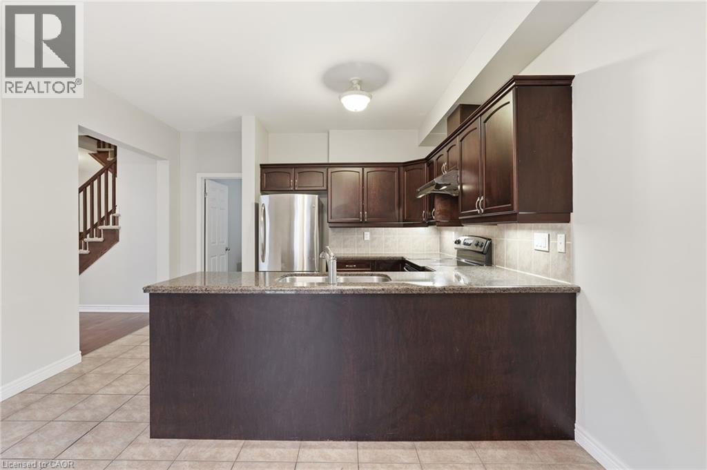 441 Stonehenge Drive Unit# 33, Ancaster, Ontario  L9K 0B1 - Photo 19 - 40817653