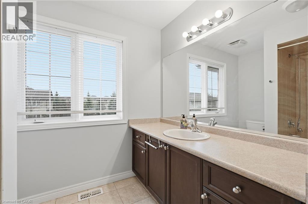 441 Stonehenge Drive Unit# 33, Ancaster, Ontario  L9K 0B1 - Photo 33 - 40817653