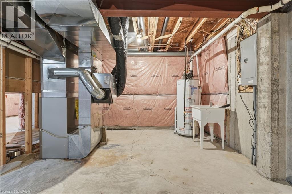 441 Stonehenge Drive Unit# 33, Ancaster, Ontario  L9K 0B1 - Photo 41 - 40817653