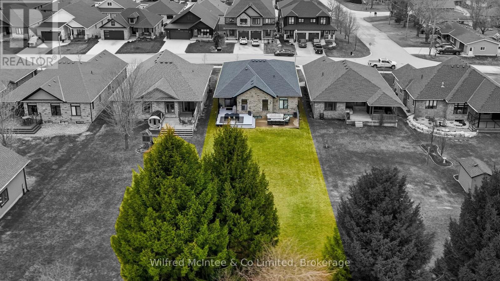 105 Fourth Street, Brockton, Ontario  N0G 2V0 - Photo 46 - X12961146