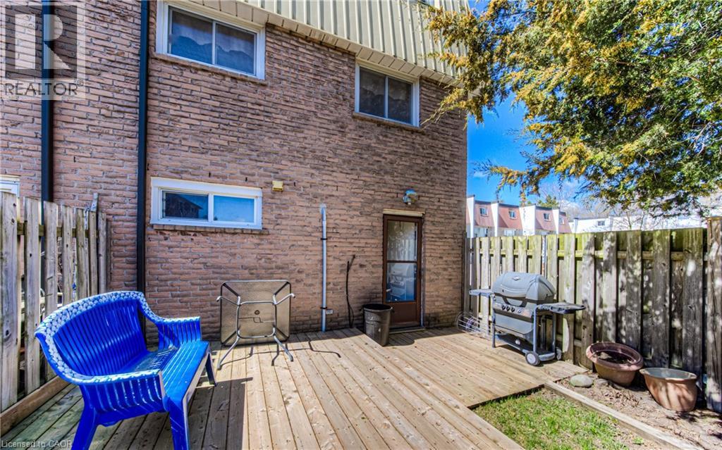 70 Morgan Avenue Unit# 6, Kitchener, Ontario  N2A 2M2 - Photo 3 - 40817918