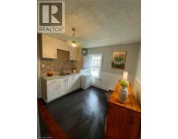17 VICTORIA Avenue Unit# 2, Cambridge, Ontario