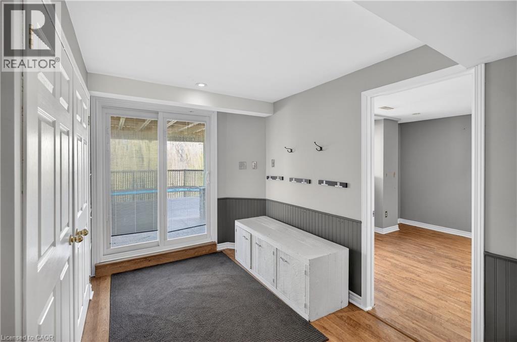 53 Laurendale Avenue, Waterdown, Ontario  L8B 0M6 - Photo 24 - 40817865