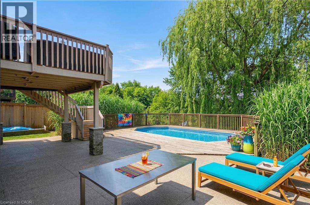 53 Laurendale Avenue, Waterdown, Ontario  L8B 0M6 - Photo 29 - 40817865