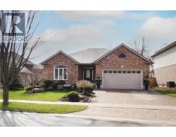 583 LAKEVIEW Drive, Woodstock, Ontario