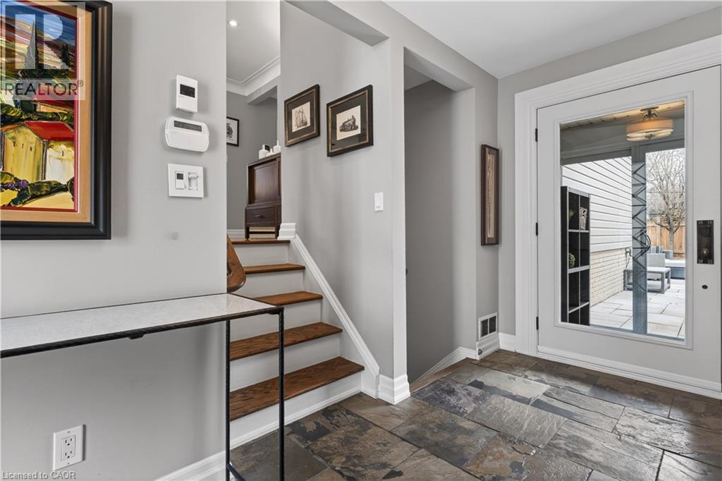 316 Silvana Crescent, Burlington, Ontario  L7L 2W1 - Photo 5 - 40817113