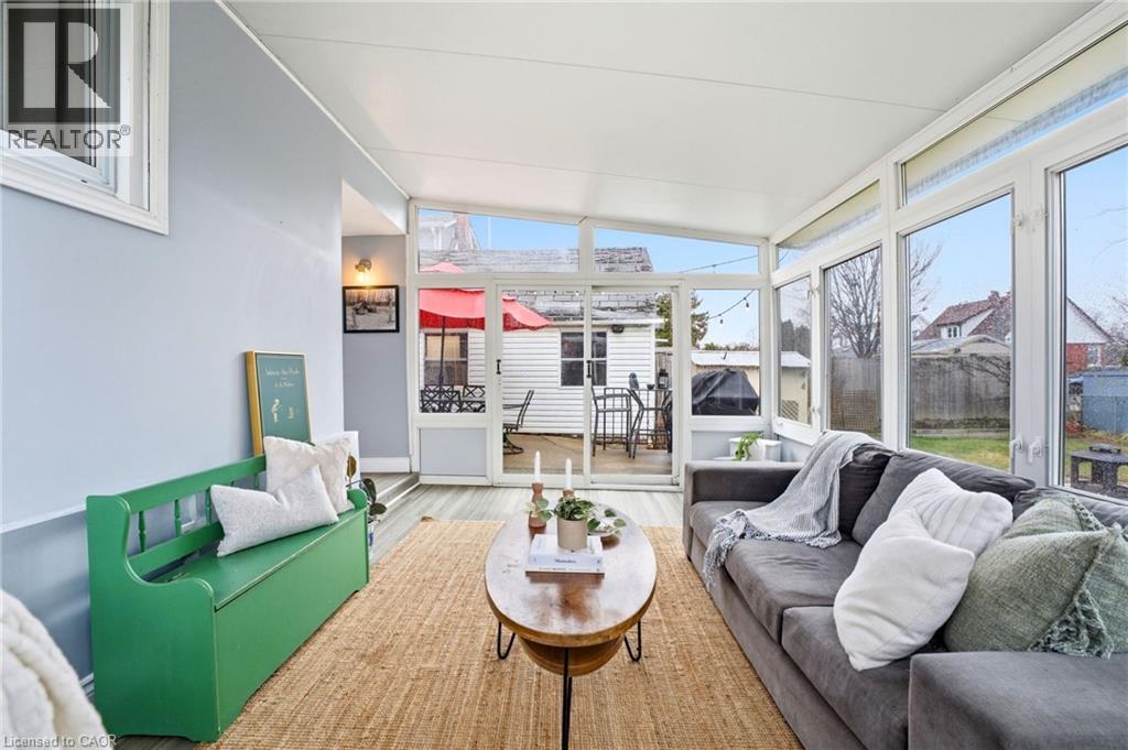 547 Cochrane Road, Hamilton, Ontario  L8K 3H4 - Photo 14 - 40818030