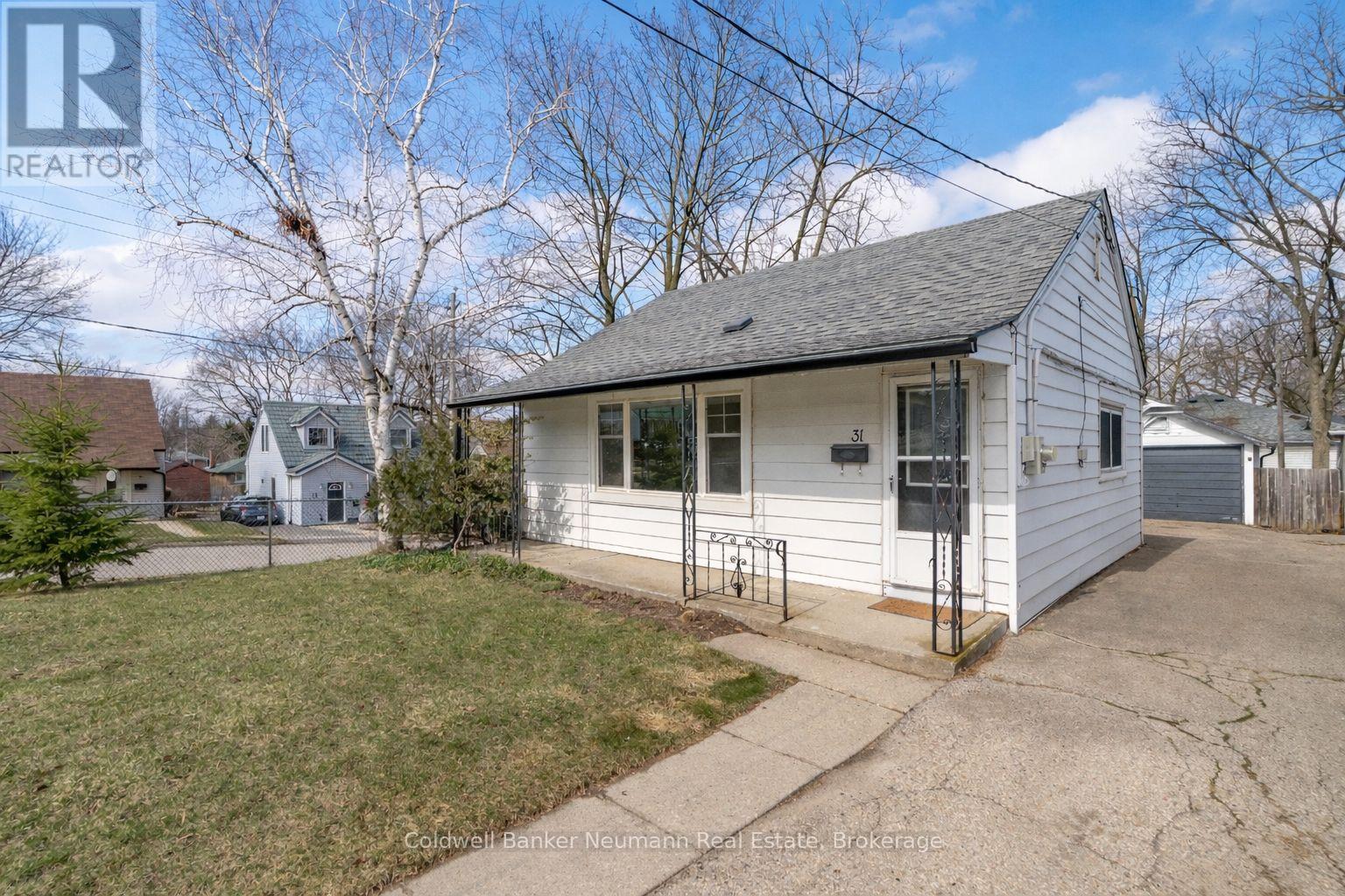 31 DUNKIRK AVENUE, Guelph, Ontario