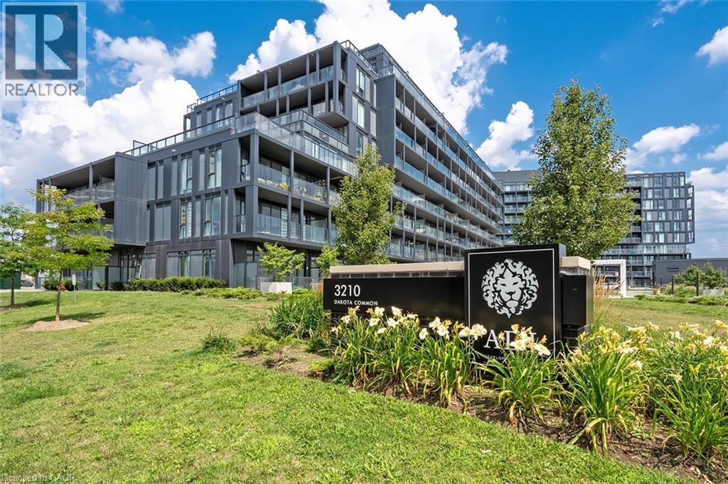 3210 DAKOTA Common Unit# A106, Burlington, Ontario