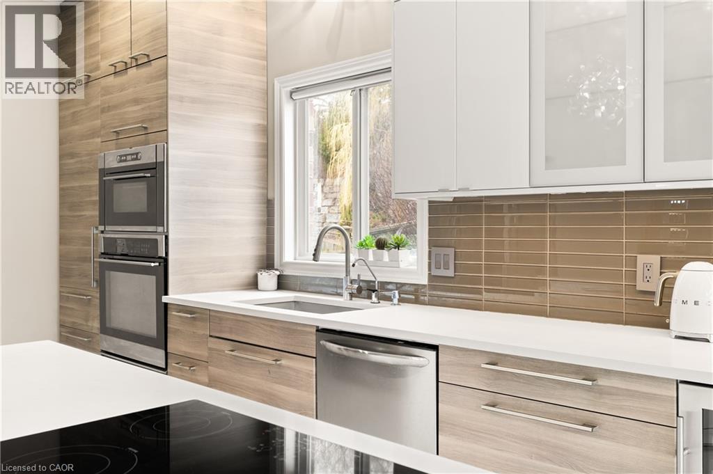 534 Birchleaf Walk, Waterloo, Ontario  N2T 2W5 - Photo 10 - 40816162