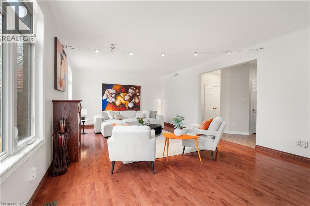 534 Birchleaf Walk, Waterloo, Ontario  N2T 2W5 - Photo 18 - 40816162