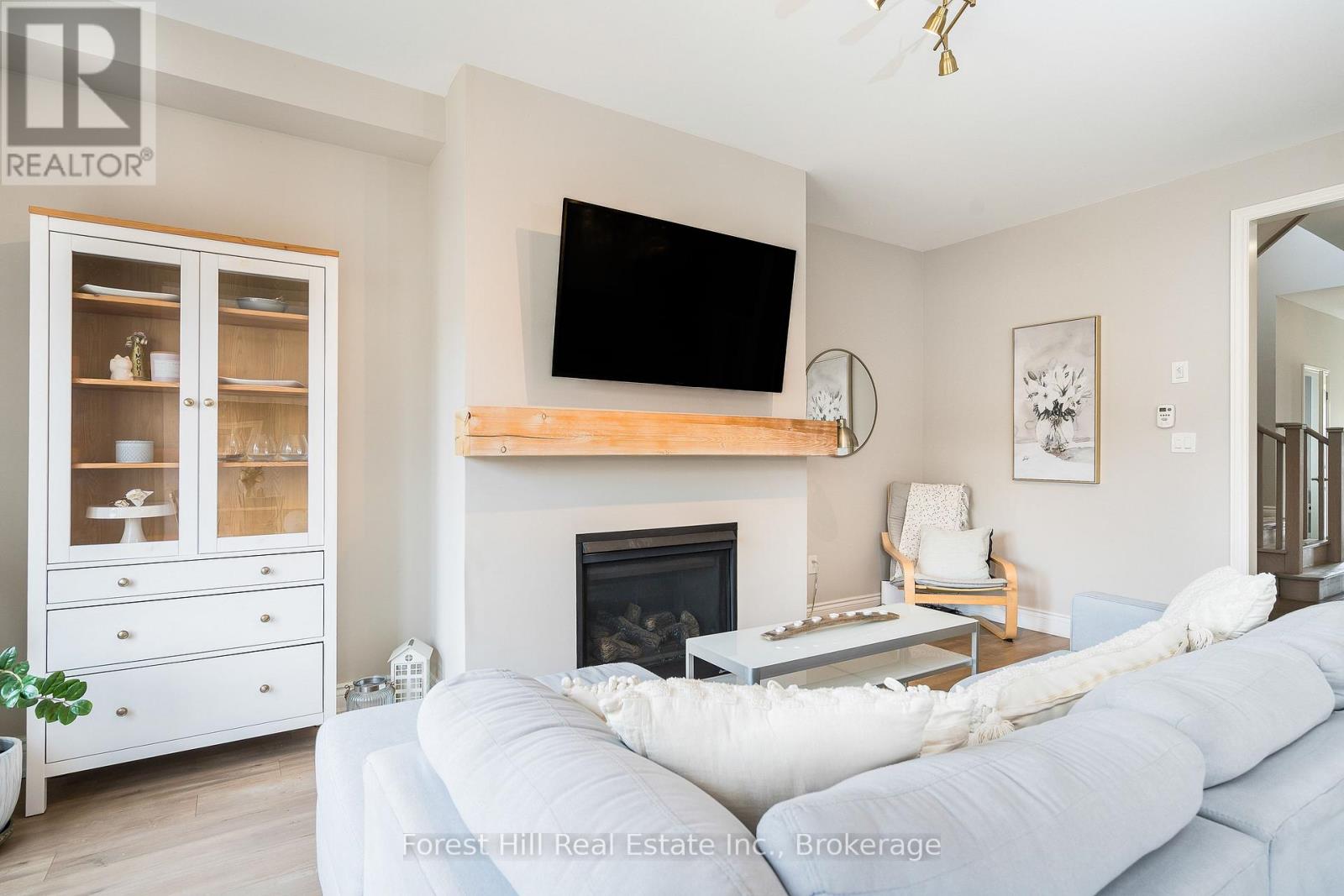 222 Springfield Crescent, Clearview, Ontario  L0M 1S0 - Photo 13 - S12963156