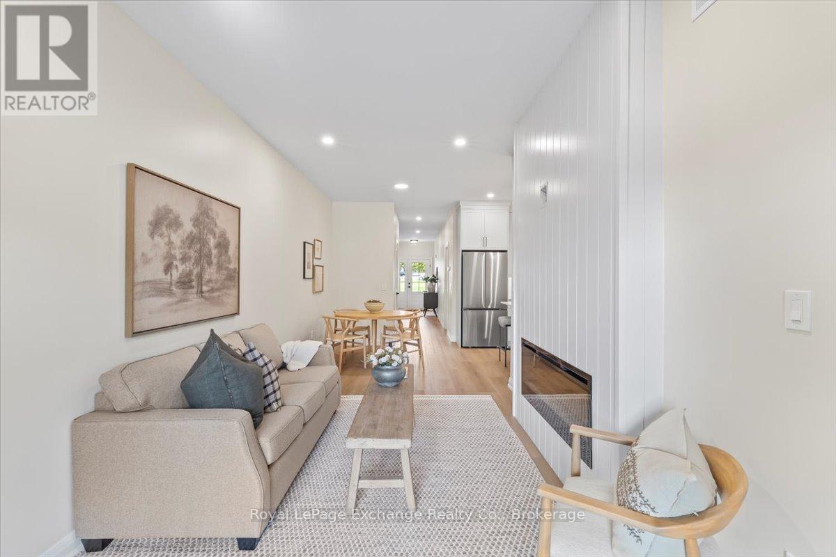 307 Arnaud Street, Arran-Elderslie, Ontario  N0G 2N0 - Photo 16 - X12963272