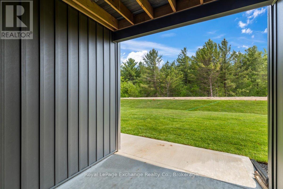 307 Arnaud Street, Arran-Elderslie, Ontario  N0G 2N0 - Photo 33 - X12963272