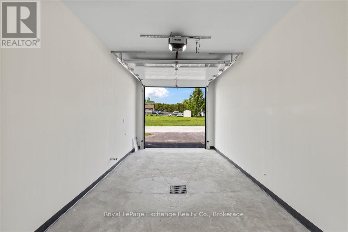 307 Arnaud Street, Arran-Elderslie, Ontario  N0G 2N0 - Photo 40 - X12963272