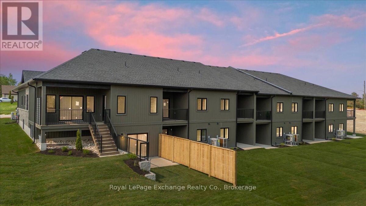 307 Arnaud Street, Arran-Elderslie, Ontario  N0G 2N0 - Photo 6 - X12963272