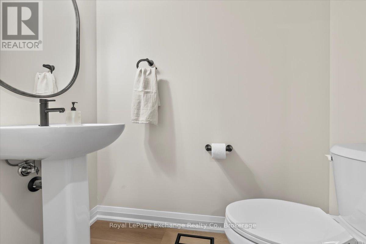 307 Arnaud Street, Arran-Elderslie, Ontario  N0G 2N0 - Photo 9 - X12963272