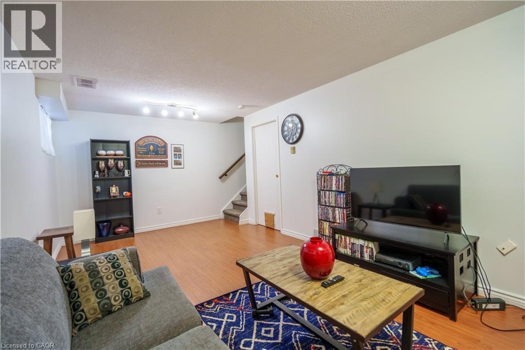 26 Poplar Drive Unit# 33, Cambridge, Ontario  N3C 4A4 - Photo 18 - 40817437