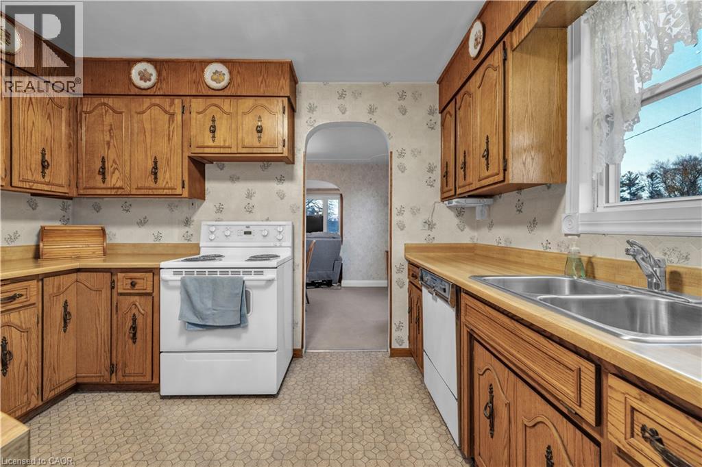 3040 Sandhills Road, Baden, Ontario  N3A 2V7 - Photo 6 - 40818123