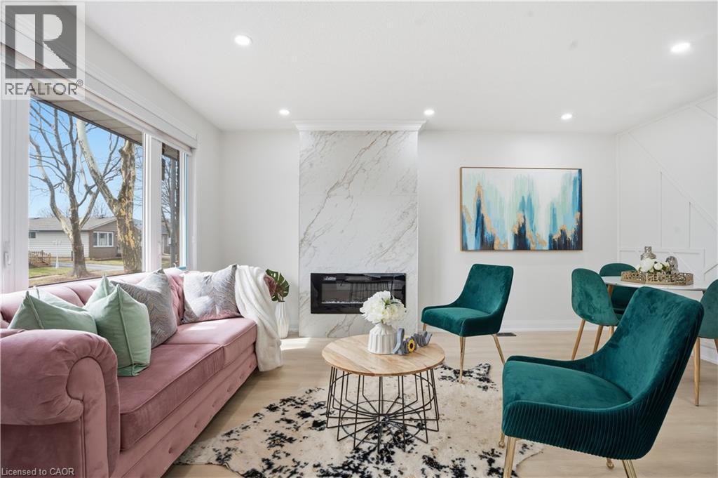 6183 Johnson Drive, Niagara Falls, Ontario  L2J 3J6 - Photo 5 - 40818138