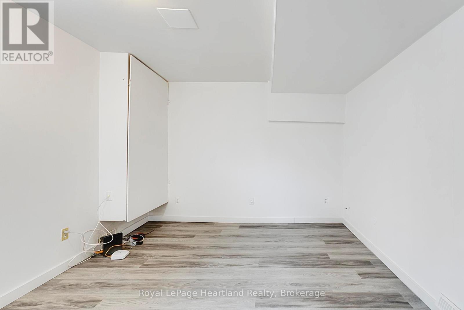 100 Arthur Street, Goderich, Ontario  N7A 2L8 - Photo 35 - X12963972