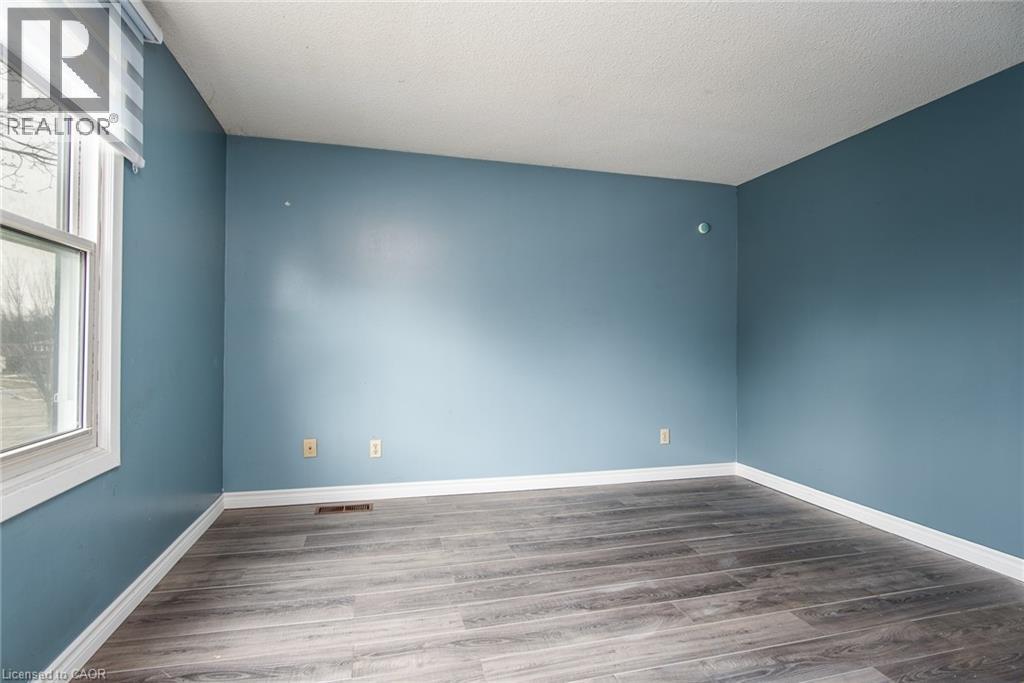 135 Vintage Crescent, Kitchener, Ontario  N2P 1L1 - Photo 26 - 40818140