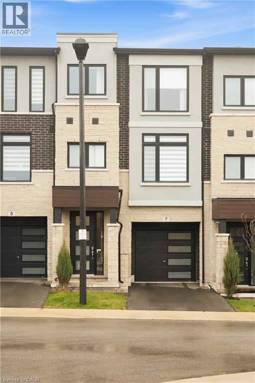 7 Cadwell Lane, Hamilton, Ontario  L9C 0E7 - Photo 3 - 40817964