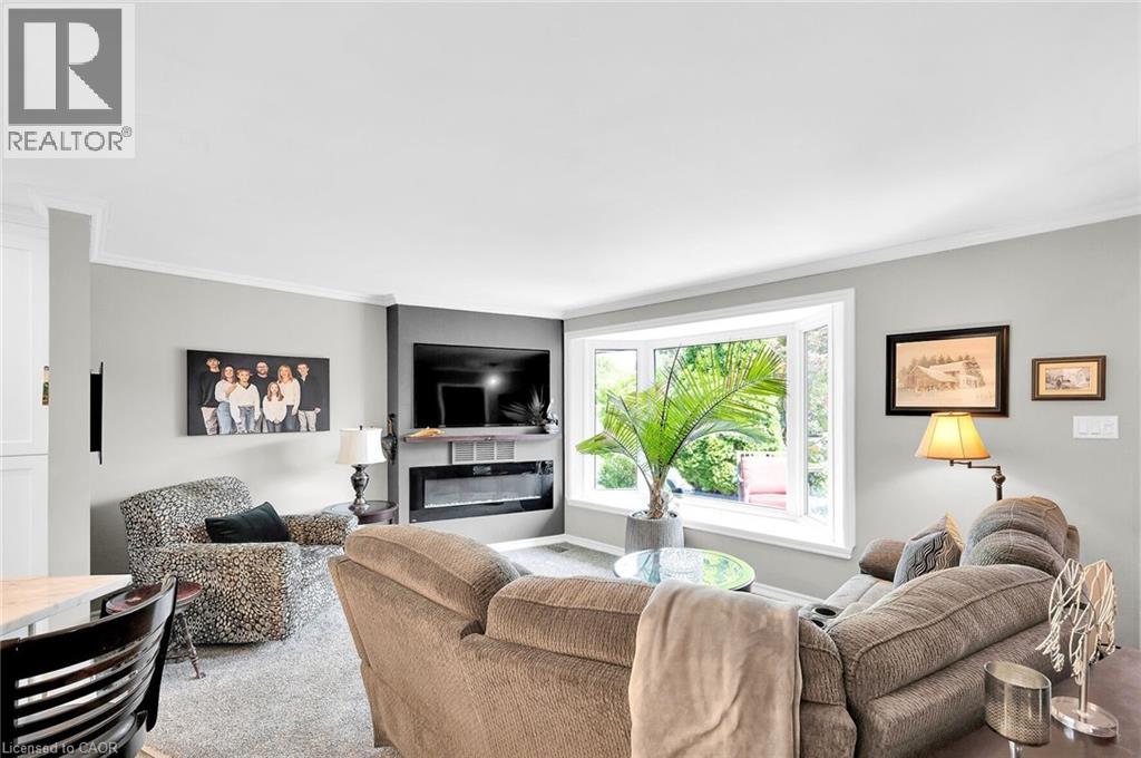 8 Bendamere Drive, Grimsby, Ontario  L3M 2N3 - Photo 10 - 40803302