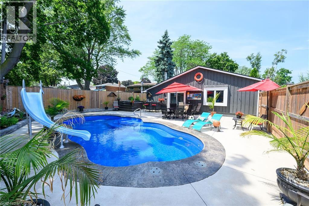 8 Bendamere Drive, Grimsby, Ontario  L3M 2N3 - Photo 5 - 40803302