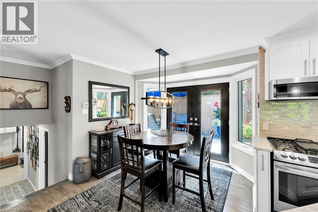 8 Bendamere Drive, Grimsby, Ontario  L3M 2N3 - Photo 9 - 40803302